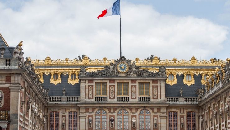 Fransa’da açık alanlarda sigara yasağı