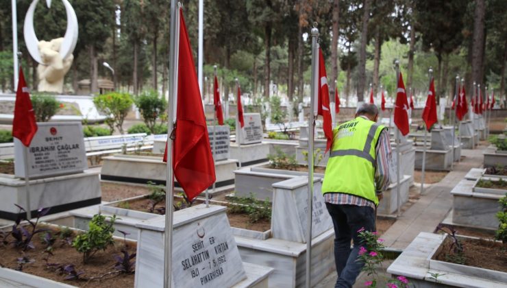 HBB’den 15 ilçede mezarlık temizliği