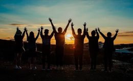 Gençlerin Yarısı İş Gücüne Katılamıyor