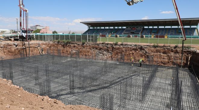 Hatay’a yarı olimpik yüzme havuzu