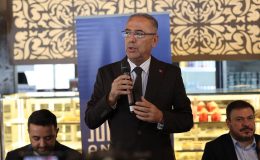 BAŞKAN YAPAR, BASIN MENSUPLARIYLA BİR ARAYA GELDİ