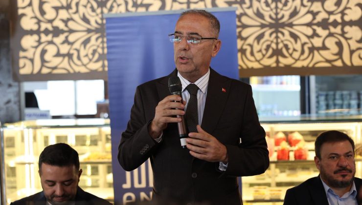 BAŞKAN YAPAR, BASIN MENSUPLARIYLA BİR ARAYA GELDİ