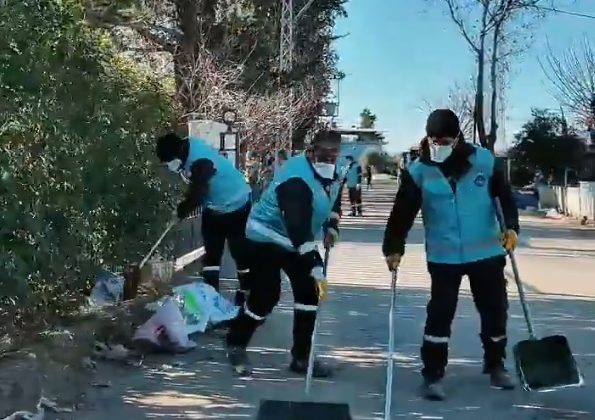 MAHALLELERDE TEMİZLİK ÇALIŞMALARI DEVAM EDİYOR