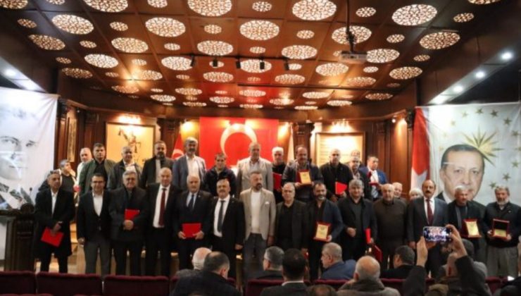 BAŞKAN ALAKUŞ GÜVEN TAZELEYEREK YENİDEN SEÇİLDİ