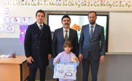 YAYLADAĞ’INDA ÖĞRENCİLERİN KARNE SEVİNCİNE PROTOKOLDE ORTAK OLDU