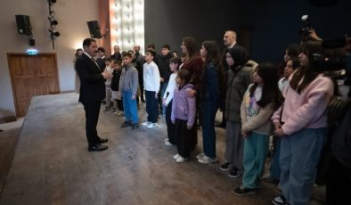 “YÜREĞİMİZDEKİ IŞIK” PROJESİ KAPSAMINDA KARNE GÜNÜNDE ÖĞRENCİLER HATAY’IN TARİHİ İLE BULUŞTU