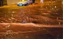 Reyhanlı’da sağanak yağış, su baskınlarına neden oldu