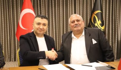 Özyurt Holding Hatayspor’a Göğüs Sponsoru Oldu