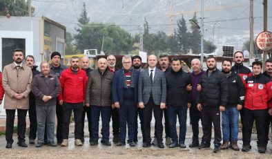 Gebze Belediye Başkanı Zinnur Büyükgöz’den Elektronikçiler Çarşısı’na Anlamlı Ziyaret