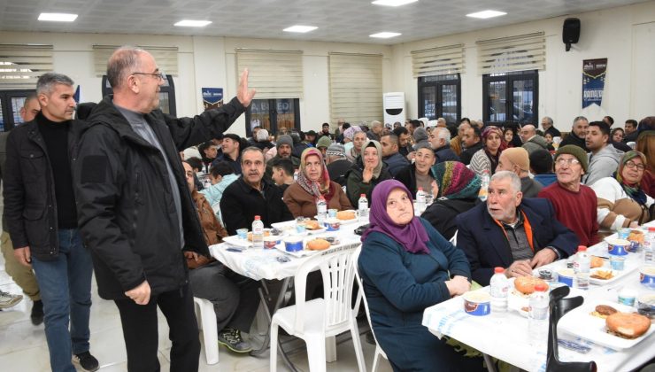 BAŞKAN YAPAR, VATANDAŞLARLA İFTAR SOFRASI’NDA BULUŞTU