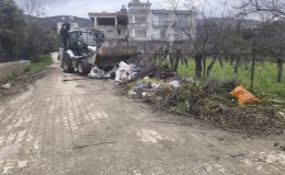 DEFNE’DE TEMİZLİK ÇALIŞMALARI SÜRÜYOR