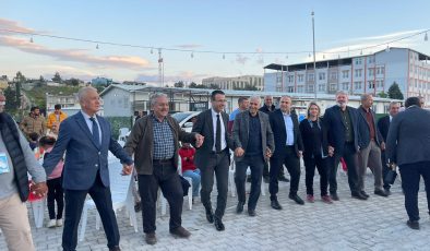 KIRIKHAN’DA ROMAN KÜLTÜRÜNÜN COŞKUSU: PROTOKOL VE VATANDAŞLAR AYNI HALAYDA BULUŞTU