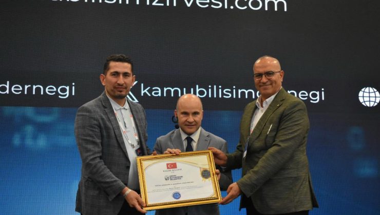 HBB, KAMU BİLİŞİM ZİRVESİ’NDE BAŞARIYA LAYIK GÖRÜLDÜ